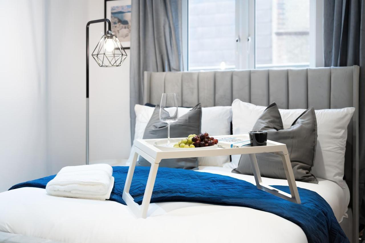 Chic 3 Bed Apartment Near London Bridge With Balcony Luaran gambar