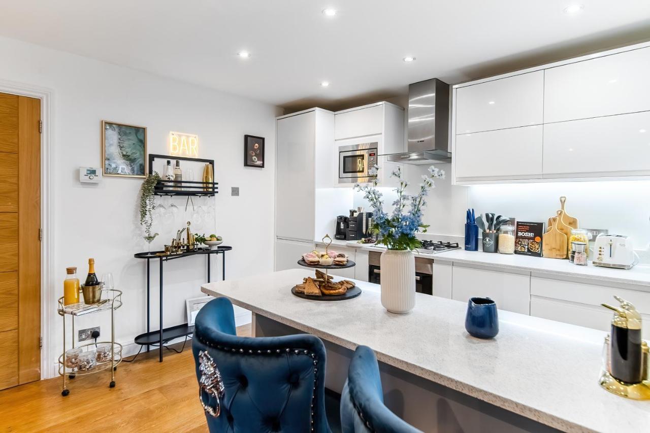Chic 3 Bed Apartment Near London Bridge With Balcony Luaran gambar